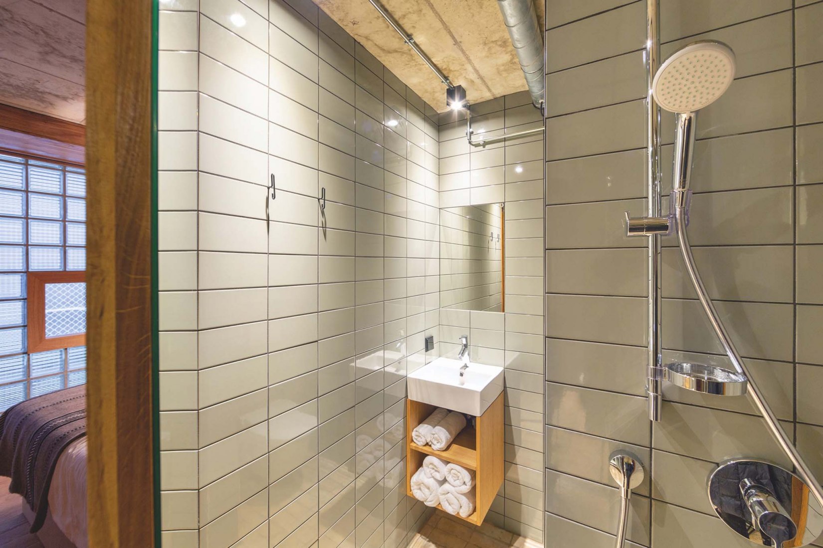Atelier Graas-Hotel Graace by Christian Bauer and Associés architectes. Photograph by Patty Neu