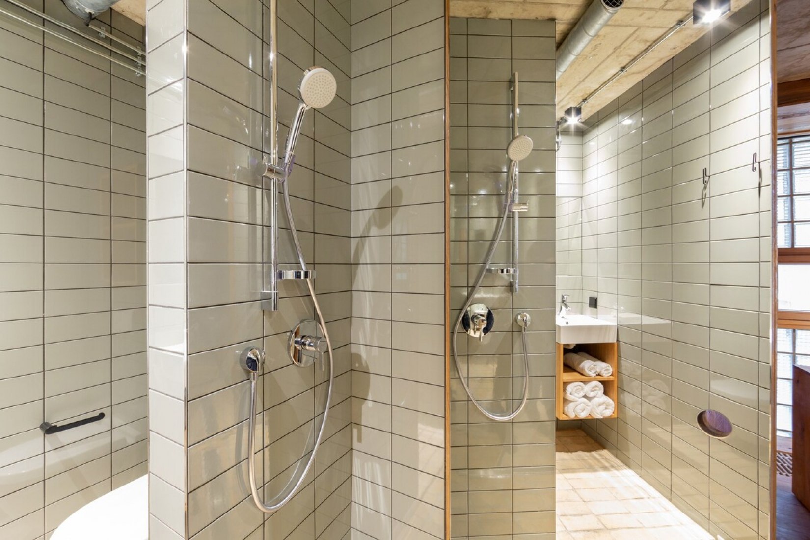 Atelier Graas-Hotel Graace by Christian Bauer and Associés architectes. Photograph by Patty Neu