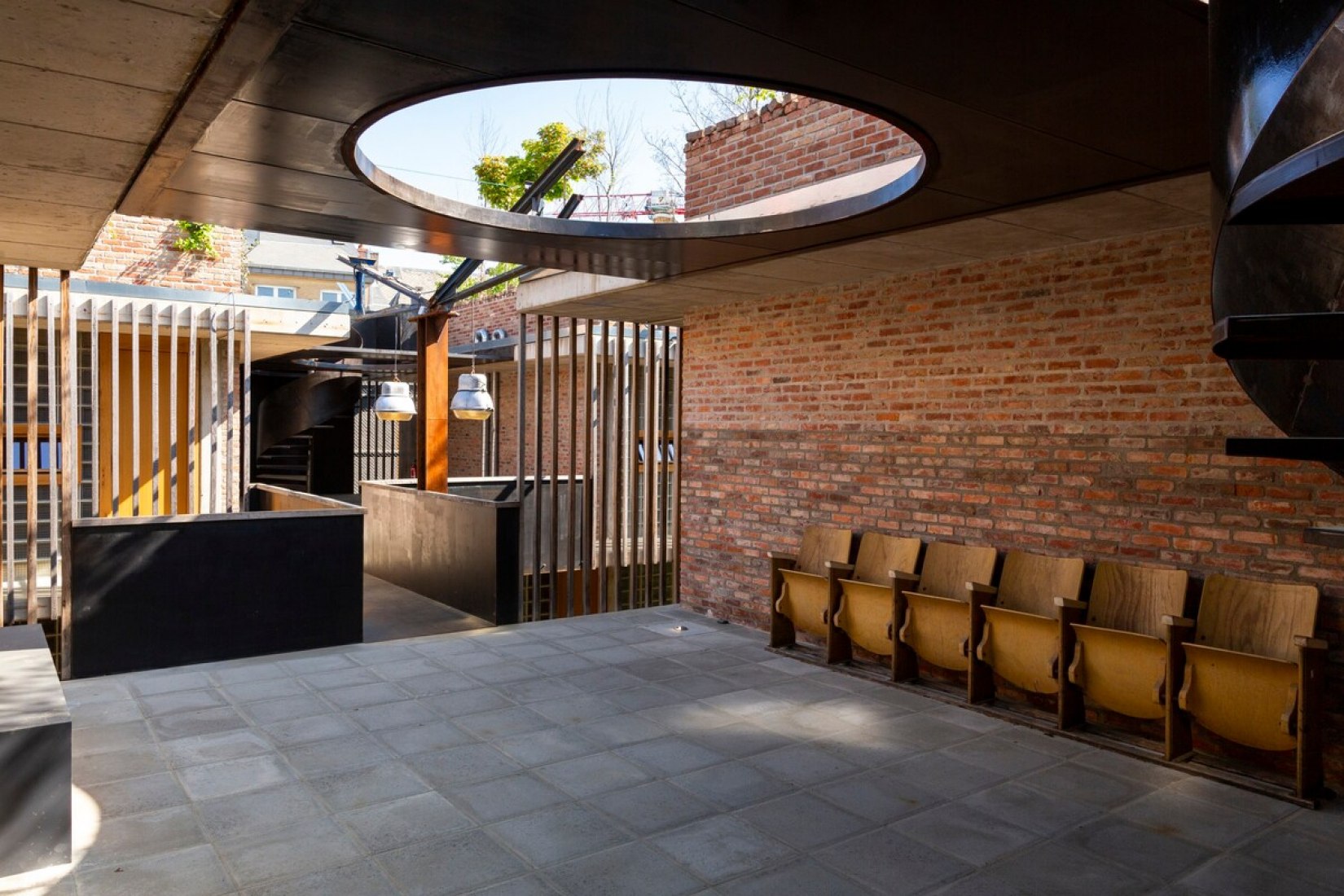 Atelier Graas-Hotel Graace by Christian Bauer and Associés architectes. Photograph by Patty Neu