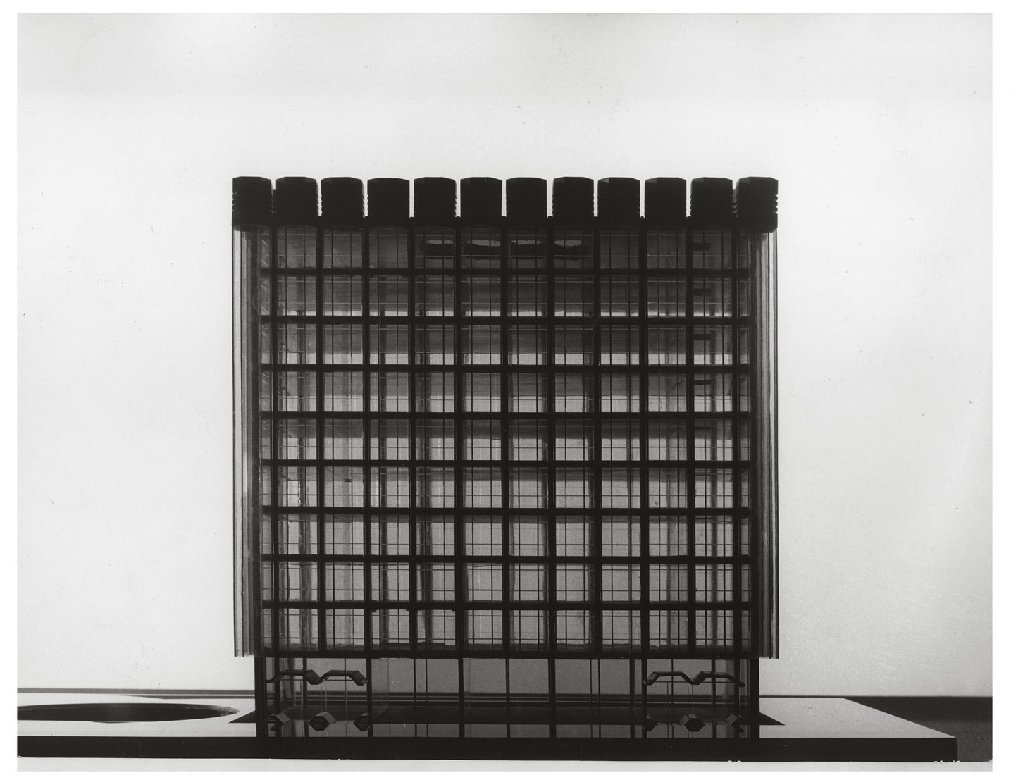 Concurso para la sede de la Unión Industrial Bancaria. 1968. «Julio Cano Lasso. Naturalezas». Homenaje al arquitecto español en el centenario de su nacimiento. Imagen cortesía de Estudio Cano Lasso.