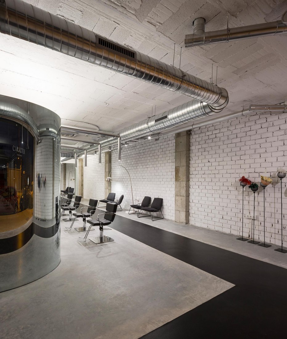 Reforma para un centro de estética por Serrano + Baquero Arquitectos. Fotografía por Fernando Alda