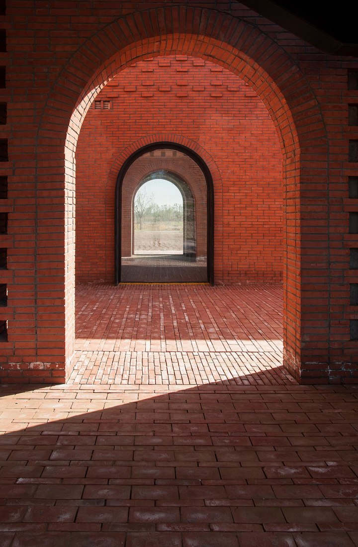 Inner courtyard entrance. Tower of Bricks by Interval Architects. Photograph by Zhi Geng