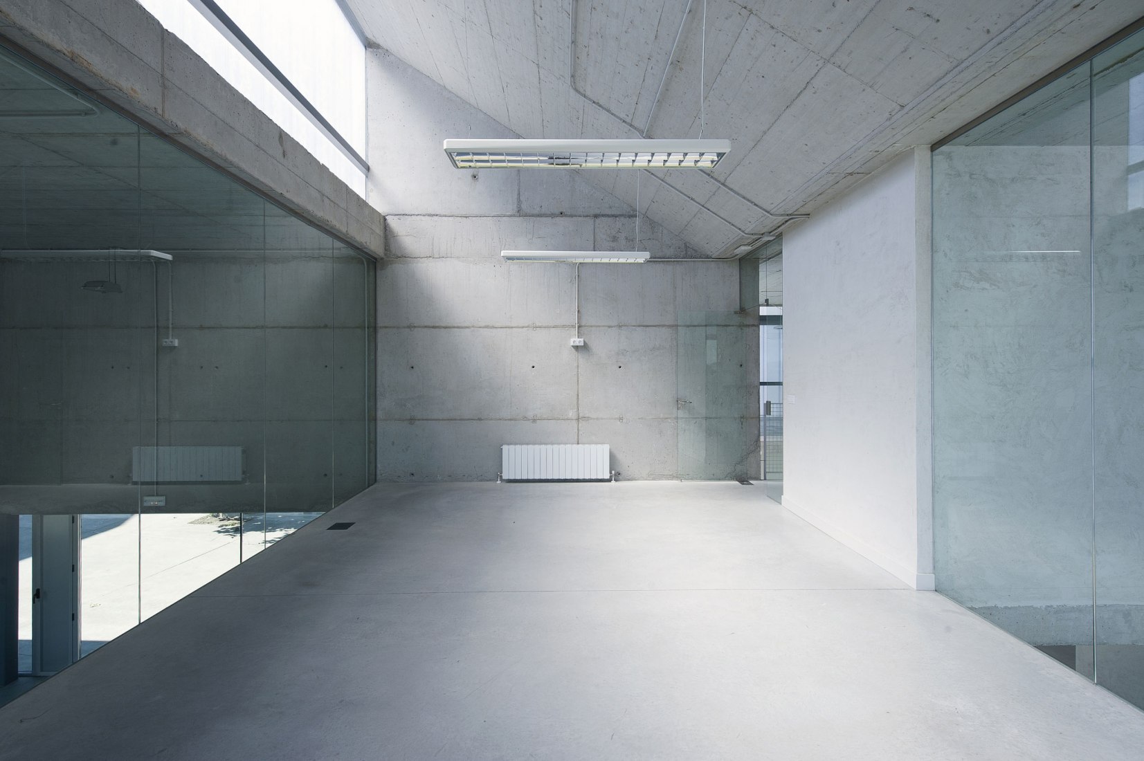 Interior view multipurpose room. Down Association Coruña and Civic Center by Rodriguez Blanco Arquitectos. Photograph © Ana Amado