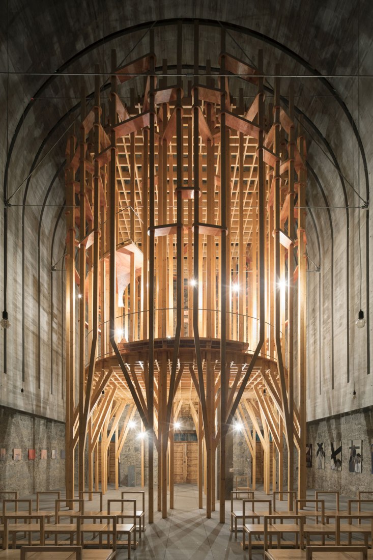 Capilla Llena de Gracia por Cerejeira Fontes Architects. Fotografía por Nelson Garrido