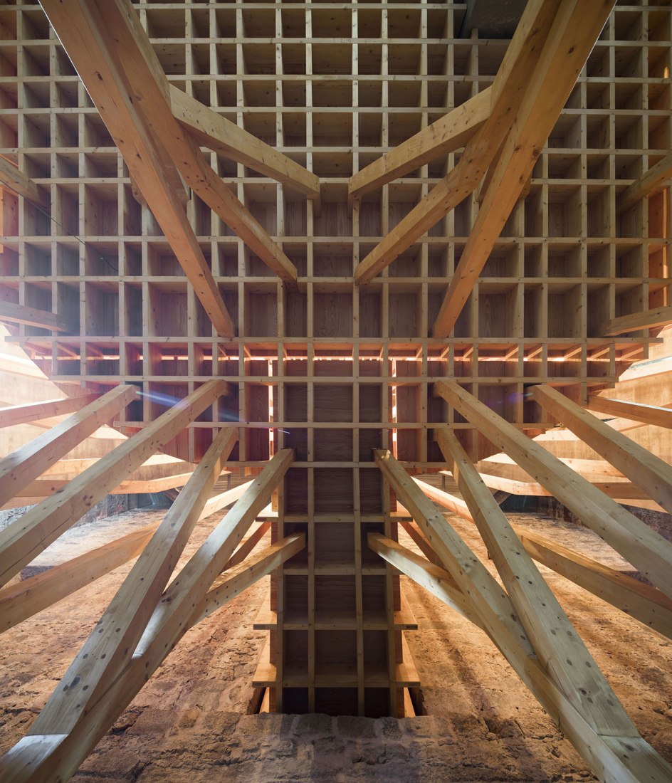 Capilla Llena de Gracia por Cerejeira Fontes Architects. Fotografía por Nelson Garrido