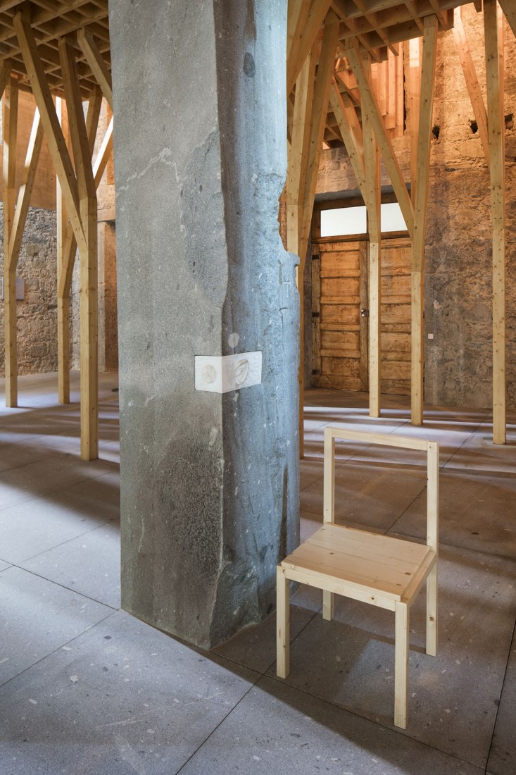 Capilla Llena de Gracia por Cerejeira Fontes Architects. Fotografía por Nelson Garrido