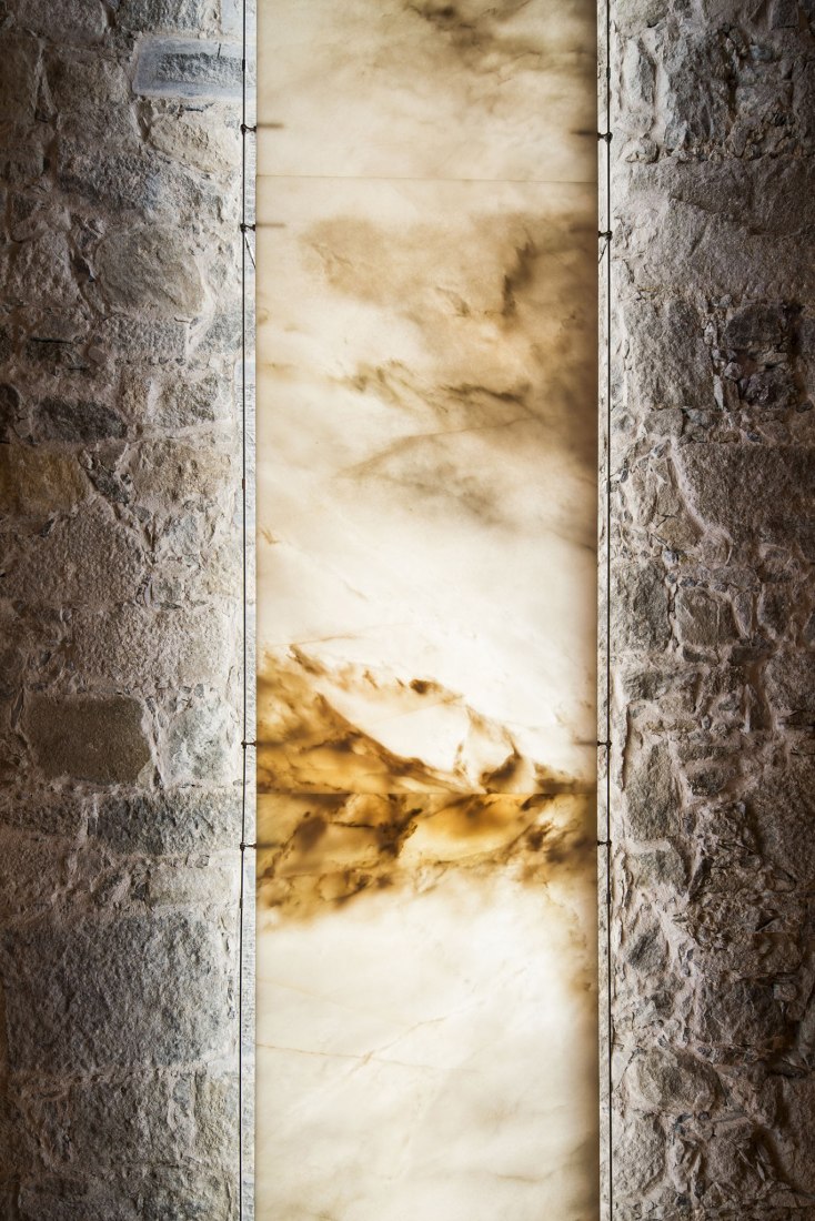 Capilla Llena de Gracia por Cerejeira Fontes Architects. Fotografía por Nelson Garrido