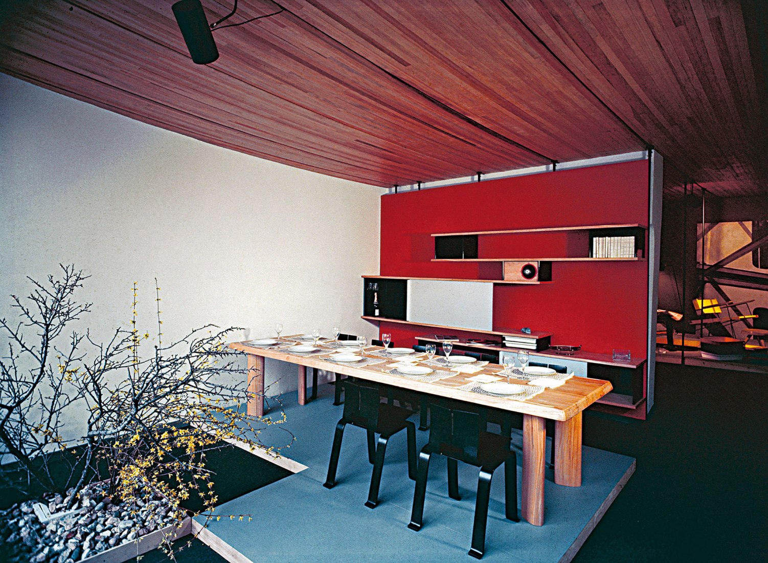 Charlotte Perriand, Furniture and scenography, Steph Simon gallery, 1956 © Adagp, Paris, 2019 © Gaston Karquel / AChP