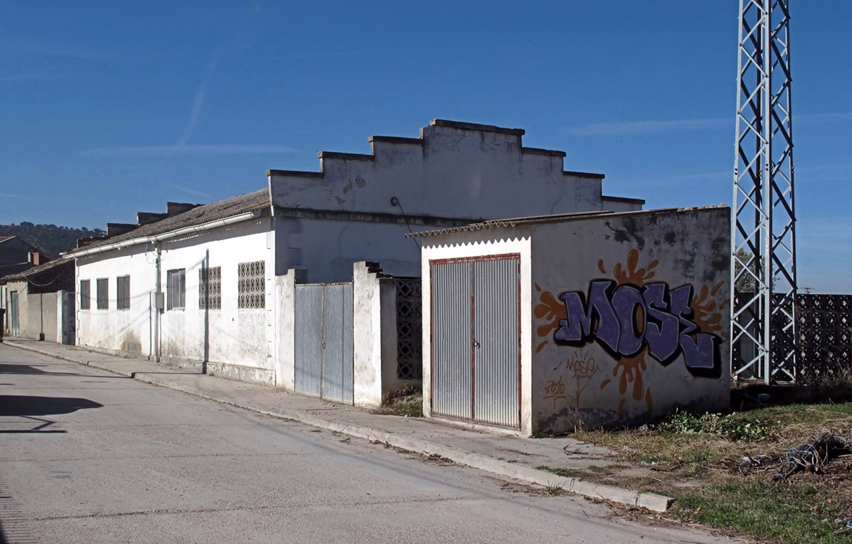 Estado antes de la rehabilitación. Centro de Interpretación de la Resina por Óscar Miguel Ares. Fotografía © Óscar Miguel Ares.