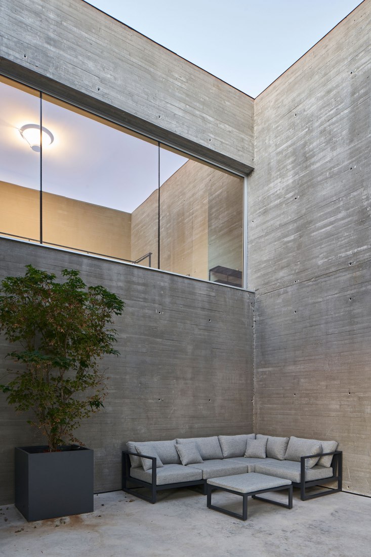 Kais House by Ciria Álvarez Arquitectos. Photograph by Fernando Andrés.