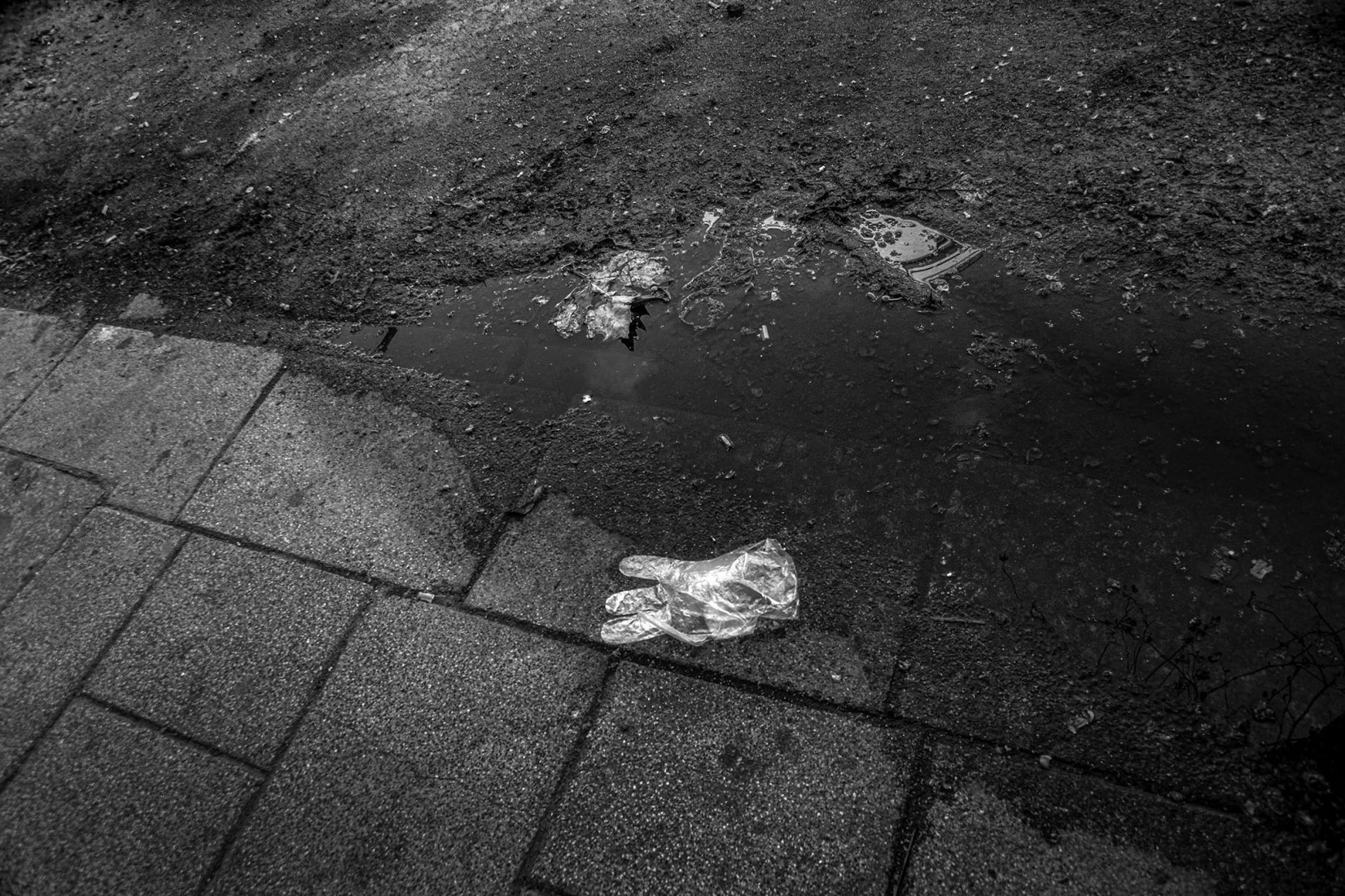 Clemente Bernad. Before the Threshold series, Madrid, 2020. Courtesy of the Reina Sofía30 photographs taken in Madrid