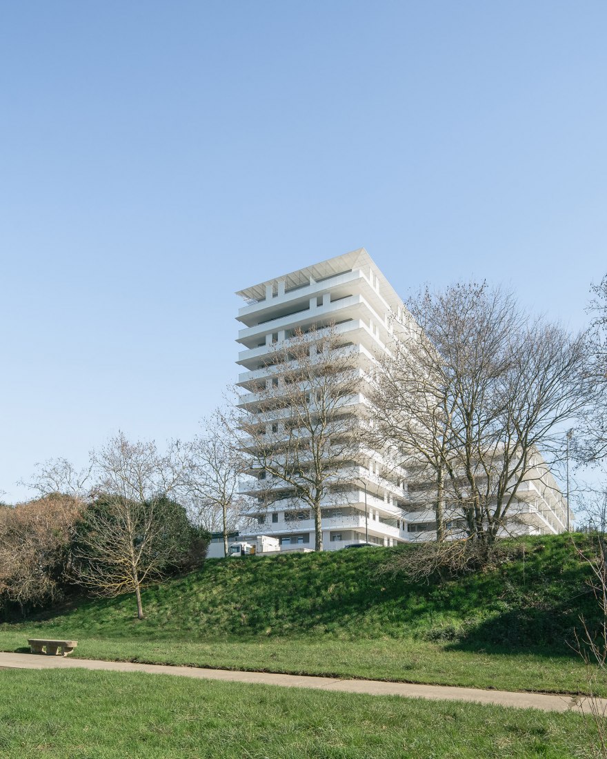 110 Viviendas en Toulouse por CoBe Architecture et Paysage. Fotografía por Cédric Colin.