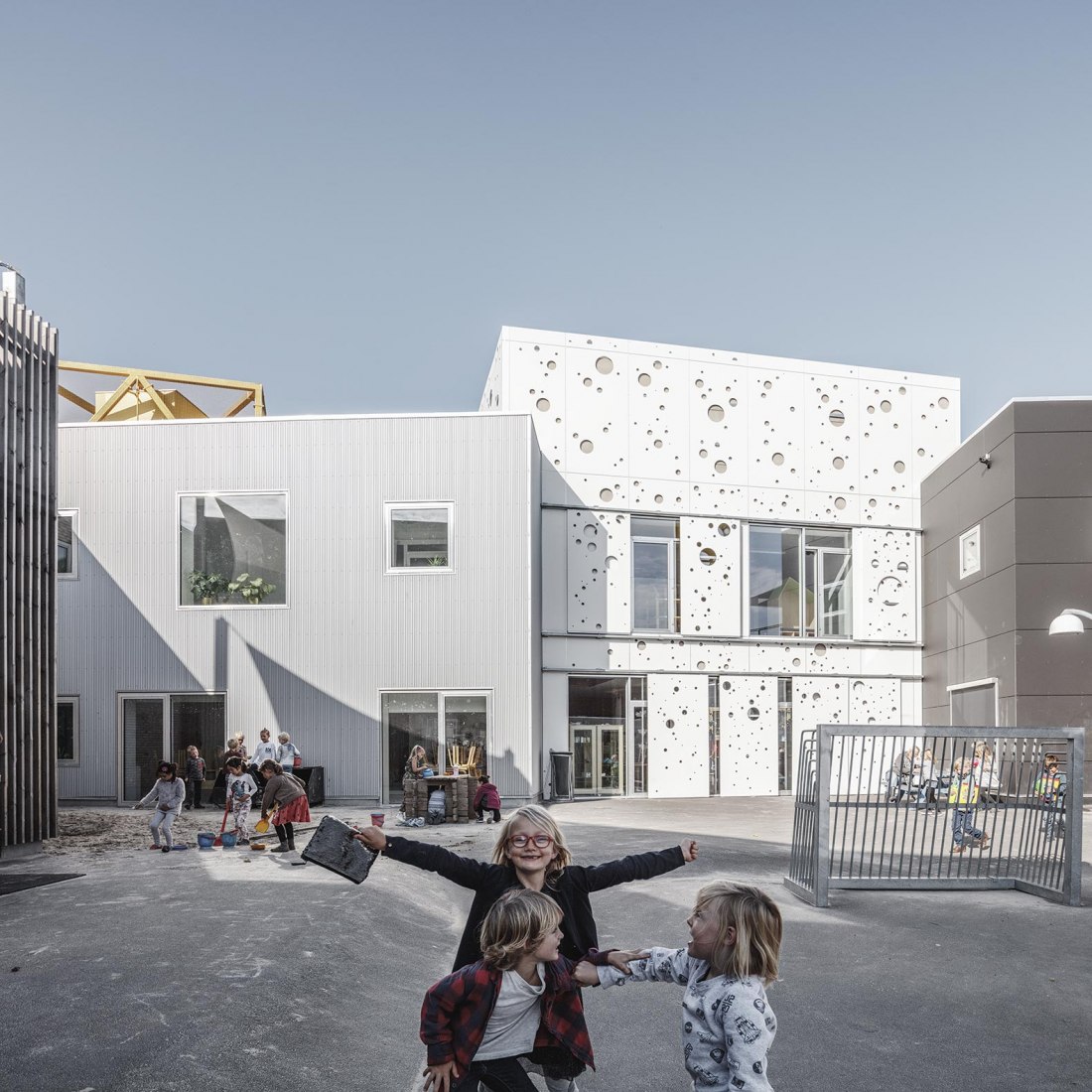 Ciudad de los niños de Christianshavn por COBE y NORD Architects Copenhagen. Fotografía por Rasmus Hjortshøj - COAST