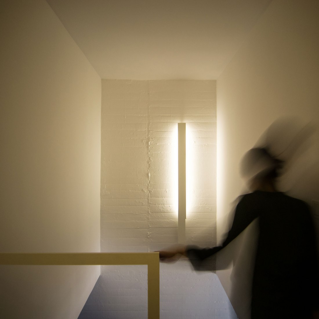Category A, second price. Night of prizes in the 4th edition of the International Artificial Light Photography Contest (ICAL). Photography by Adrián Pedrazas Profumo (Cornellà de Llobregat, Spain).