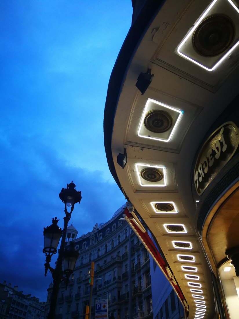 Category B, first price. Night of prizes in the 4th edition of the International Artificial Light Photography Contest (ICAL). Photography by Mar Fernández Basté (Barcelona, Spain).