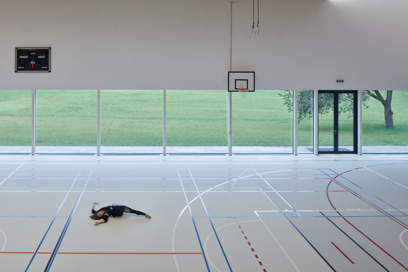 Nový Hrozenkov Primary School Sports Hall by Consequence forma architects. Photograph by BoysPlayNice.