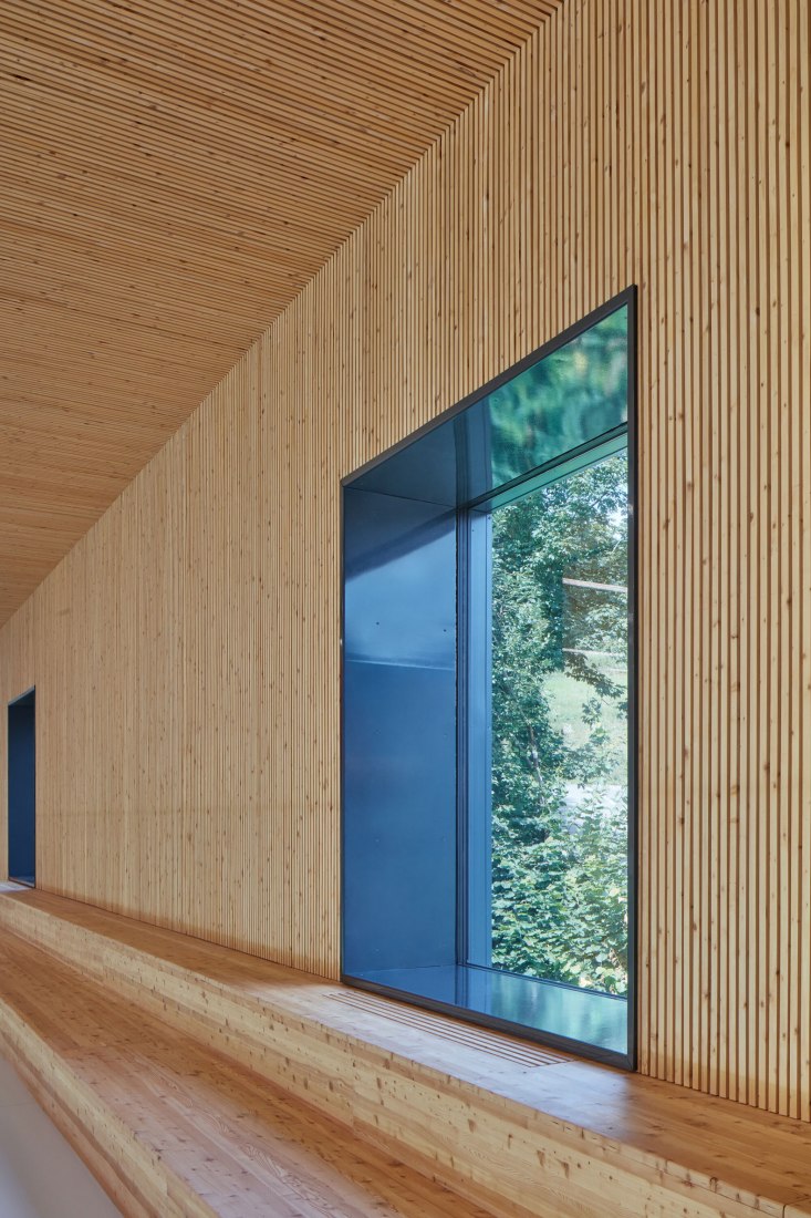 Nový Hrozenkov Primary School Sports Hall by Consequence forma architects. Photograph by BoysPlayNice.