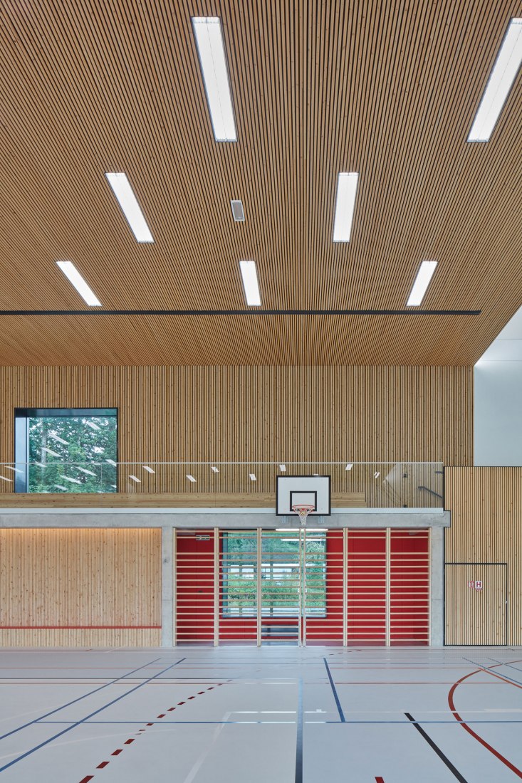 Nový Hrozenkov Primary School Sports Hall by Consequence forma architects. Photograph by BoysPlayNice.