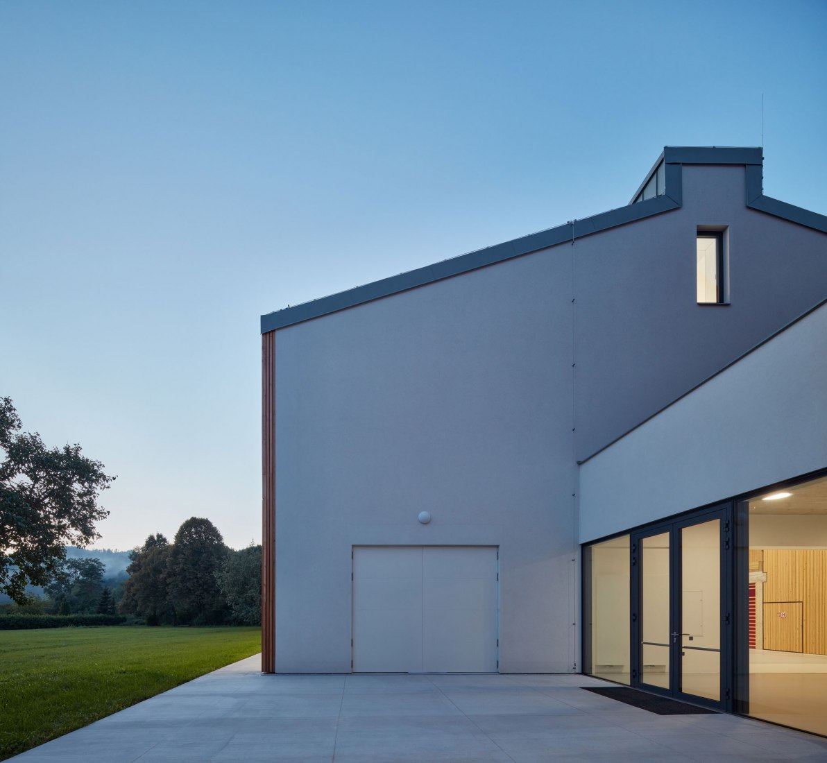Nový Hrozenkov Primary School Sports Hall by Consequence forma architects. Photograph by BoysPlayNice.