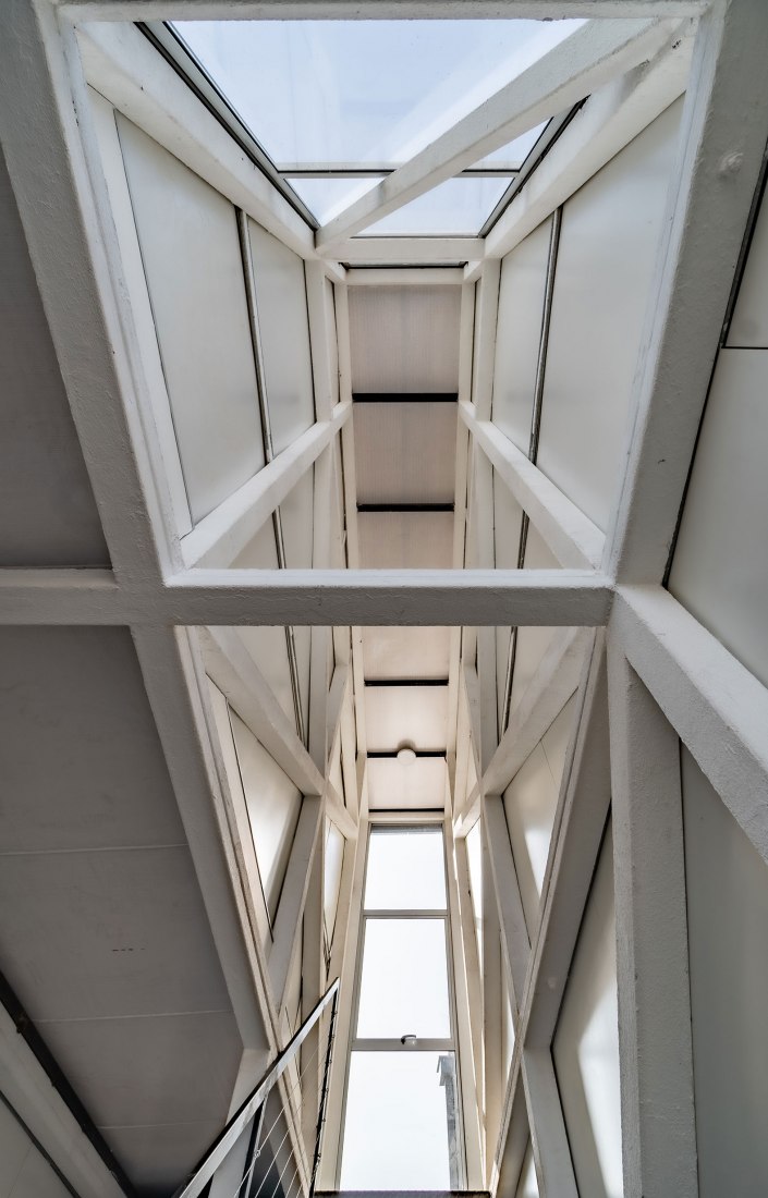«Container Building» por Hsu-Rudolphy Architects. Fotografía por Ian Hsü y Gabriel Rudolphy.
