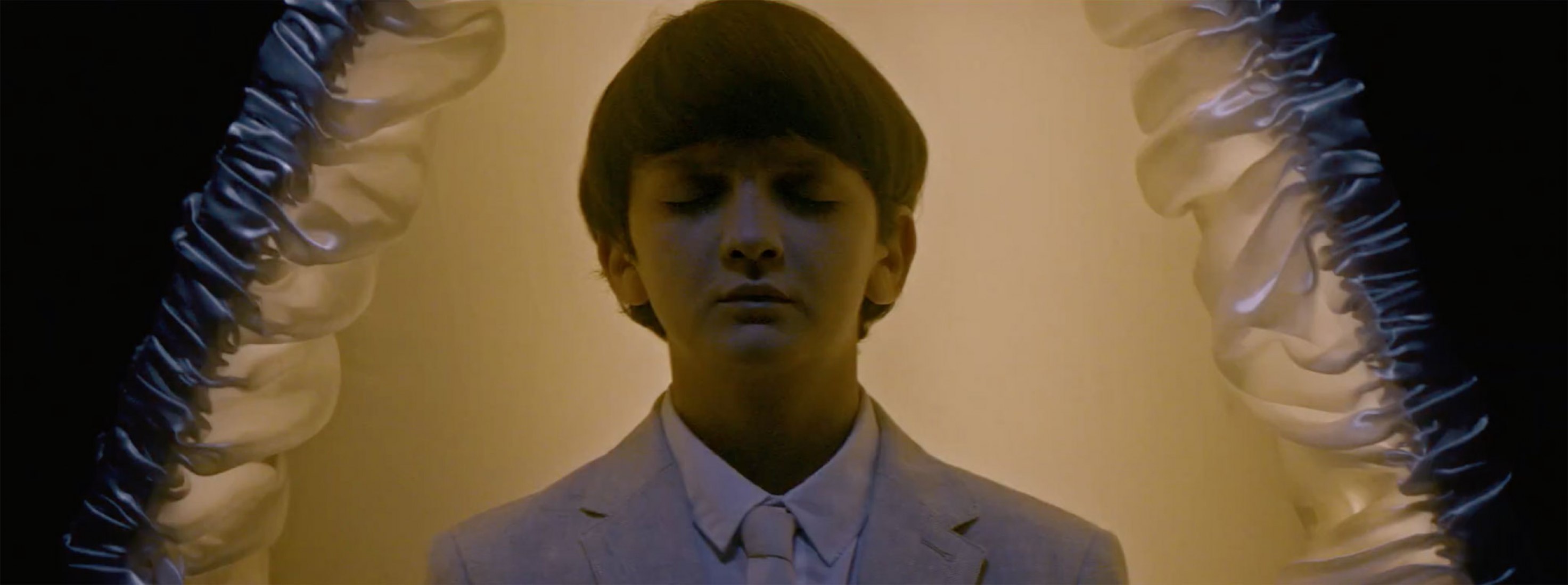 State Of Mind by Cora Novoa. Music video by Alex Gargot.