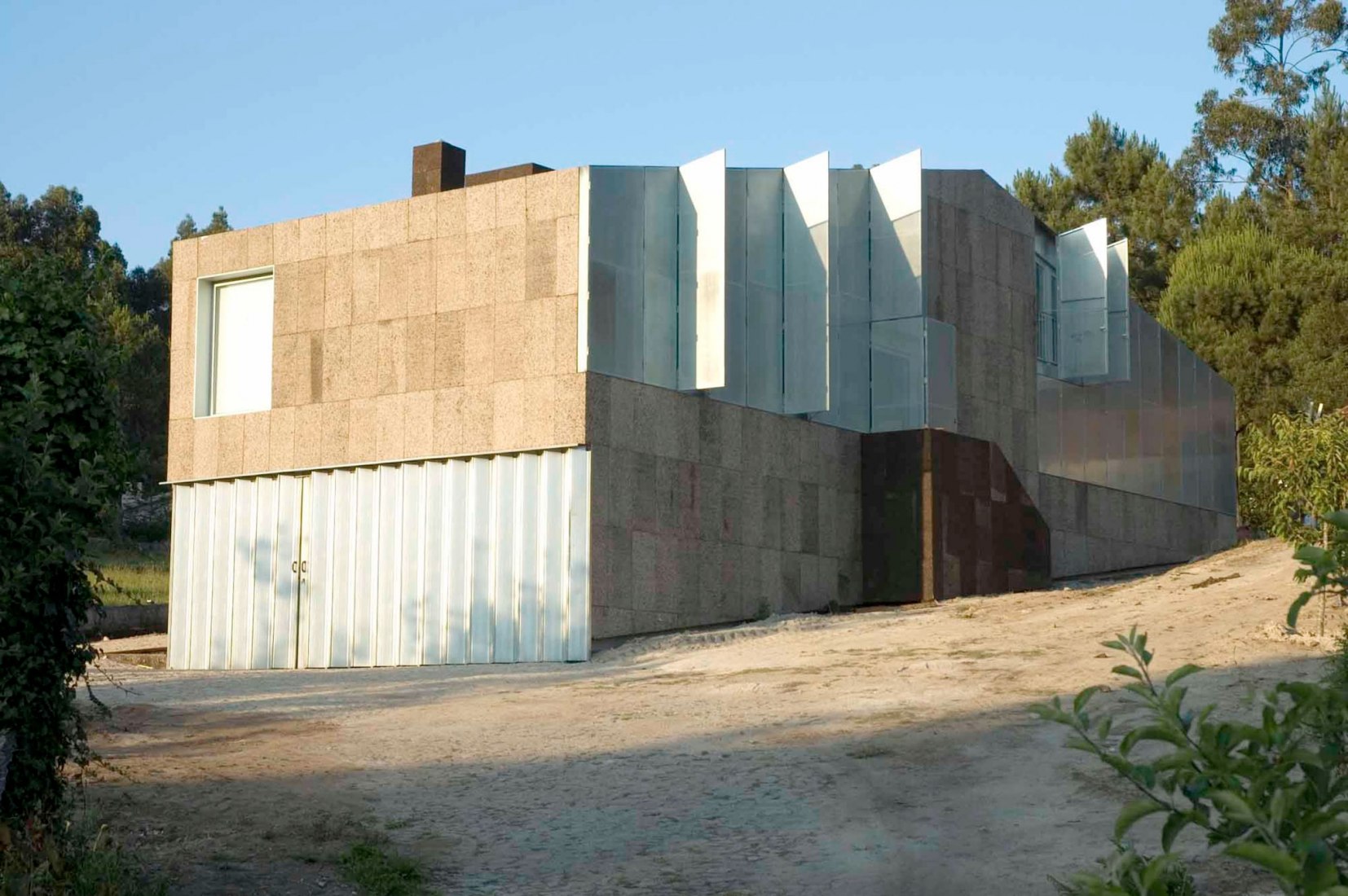 Cork House by Arquitectos Anónimos The Strength of Architecture From 1998