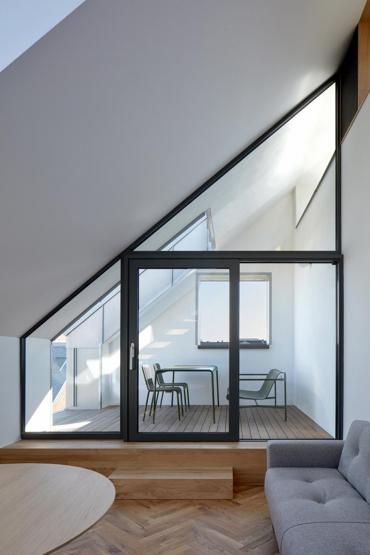 Nádvorie (Courtyard) by Vallo Sadovsky Architects. Photography by Jakub Skokan, Martin Tůma / BoysPlayNice