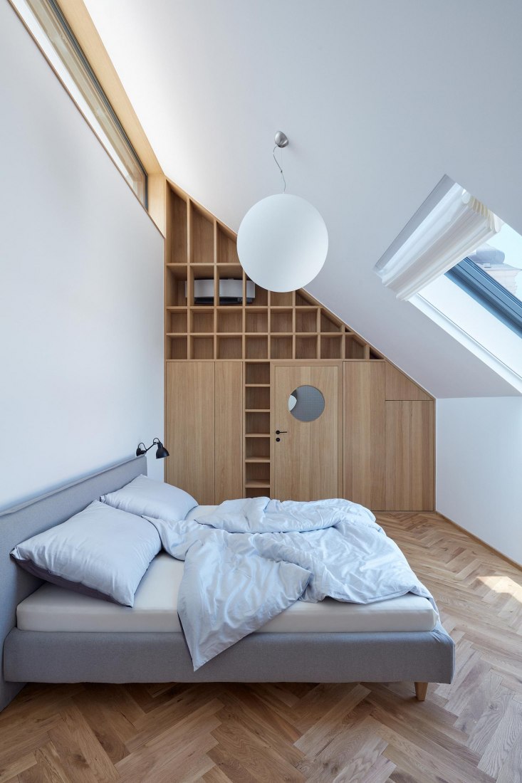 Nádvorie (Courtyard) by Vallo Sadovsky Architects. Photography by Jakub Skokan, Martin Tůma / BoysPlayNice
