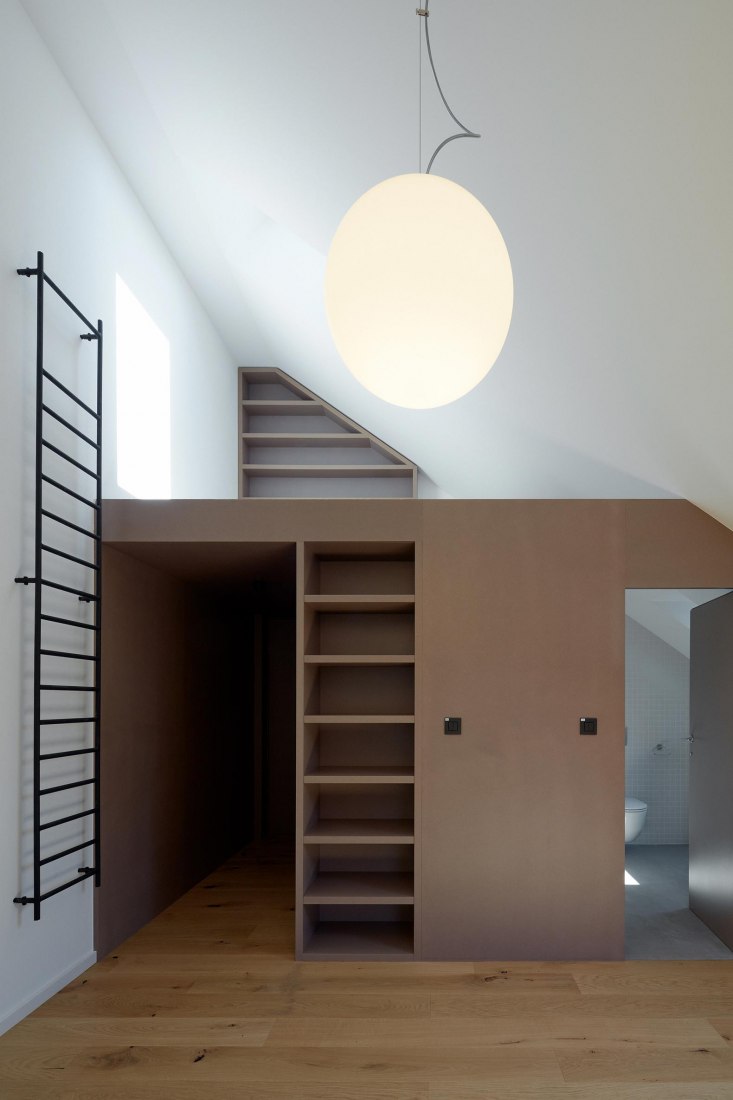 Nádvorie (Courtyard) by Vallo Sadovsky Architects. Photography by Jakub Skokan, Martin Tůma / BoysPlayNice