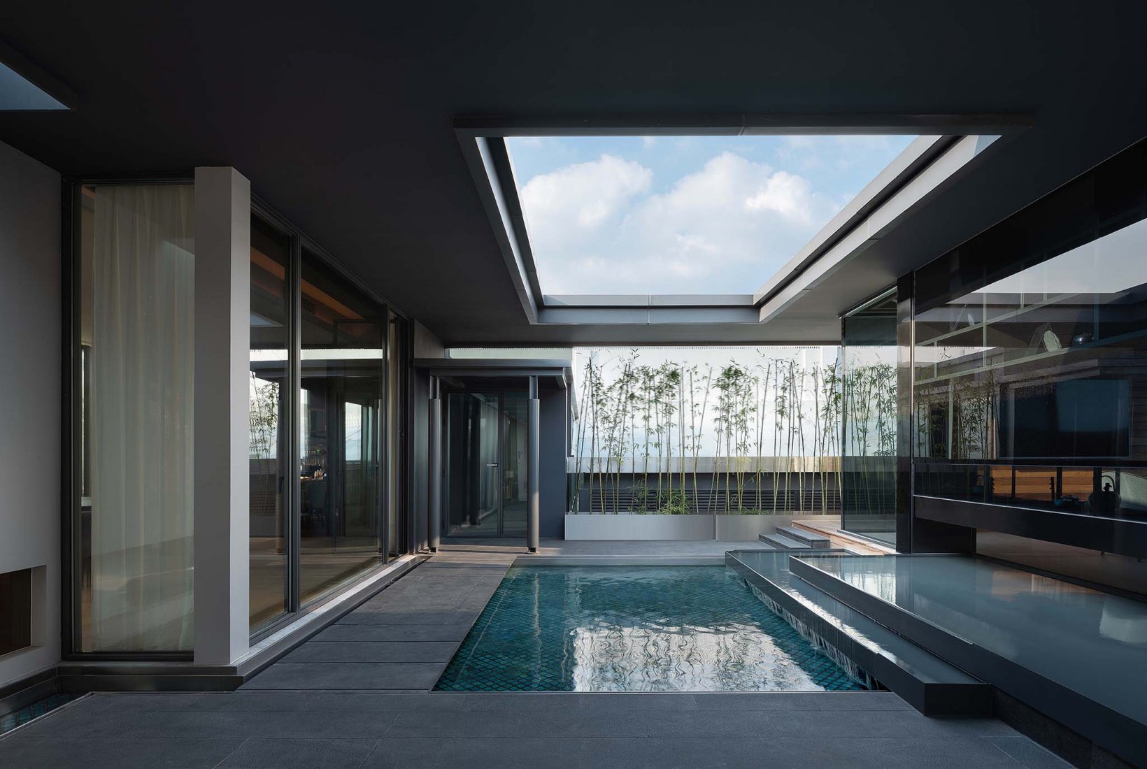 Courtyard Xiaoya by DA XIANG Design Studio. Photograph by Haha Lu.