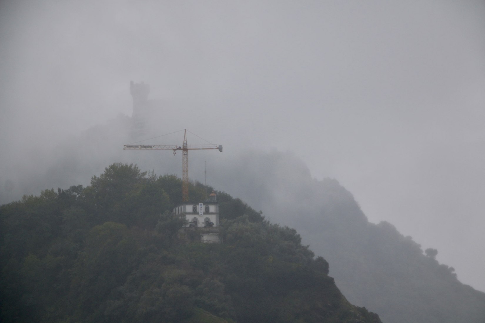 Hondalea by Cristina Iglesias. Photograph by Iñigo Aguayo.