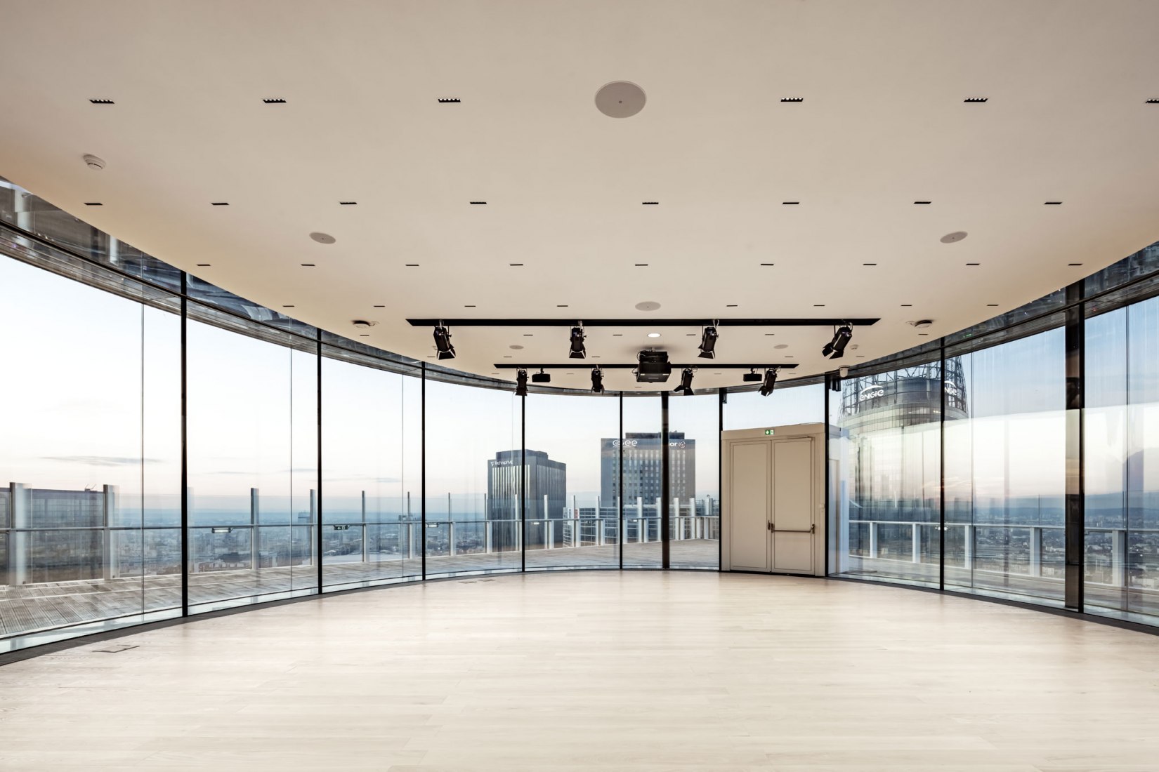Torre Trinity por Cro&Co Architecture. Fotografía por Luc Boegly