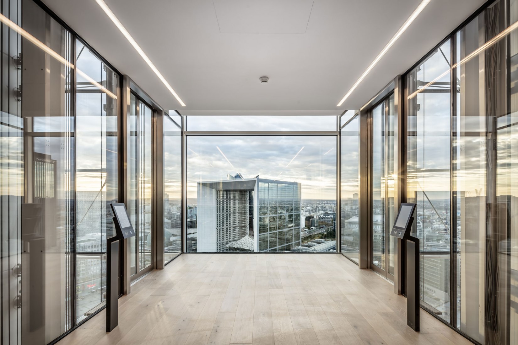 Torre Trinity por Cro&Co Architecture. Fotografía por Luc Boegly