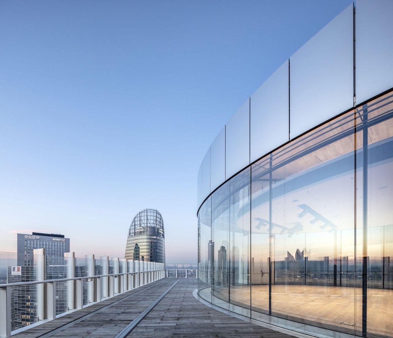 Torre Trinity por Cro&Co Architecture. Fotografía por Luc Boegly