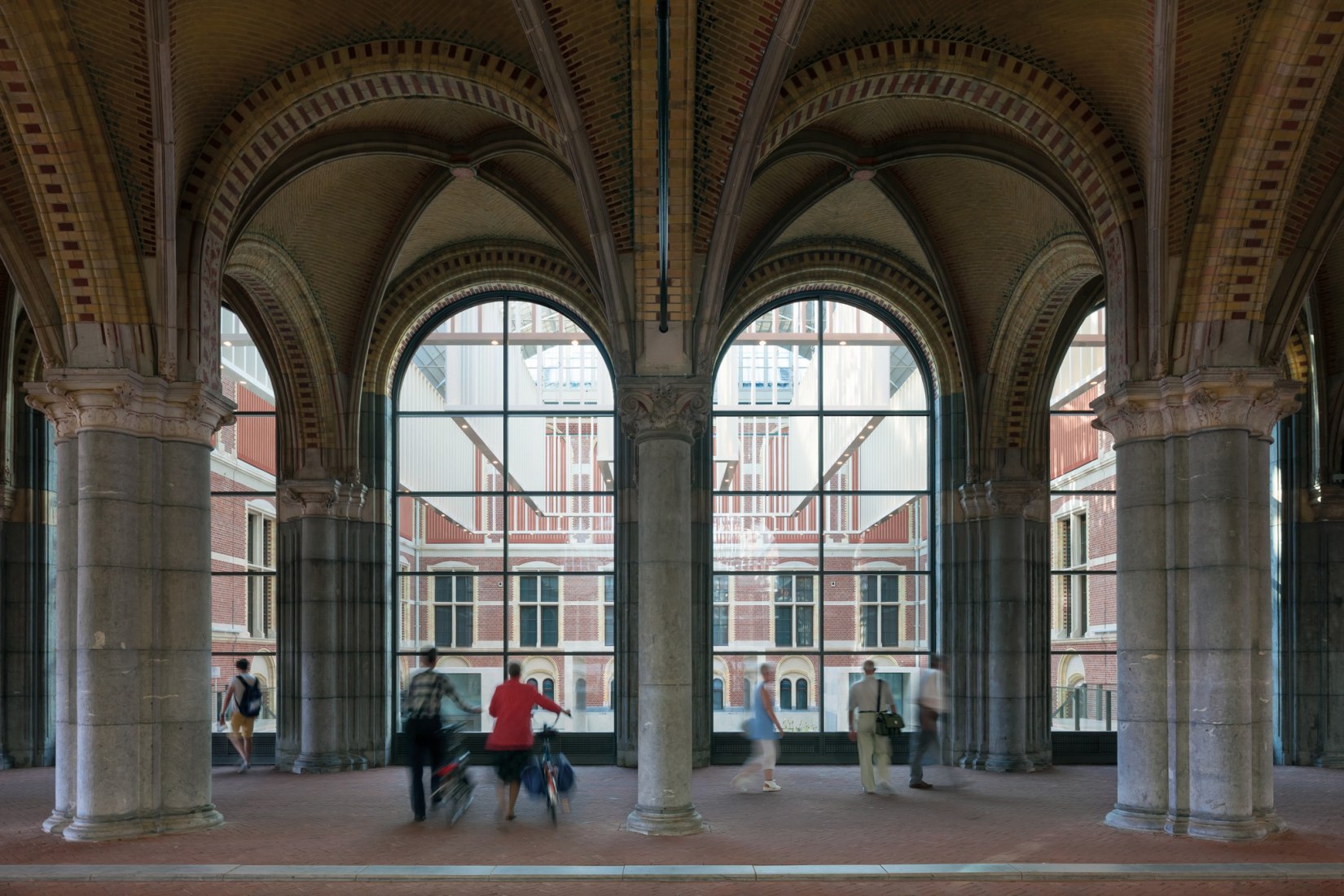 El Rijksmuseum por Cruz y Ortiz Arquitectos. Fotografía por Duccio Malagamba.