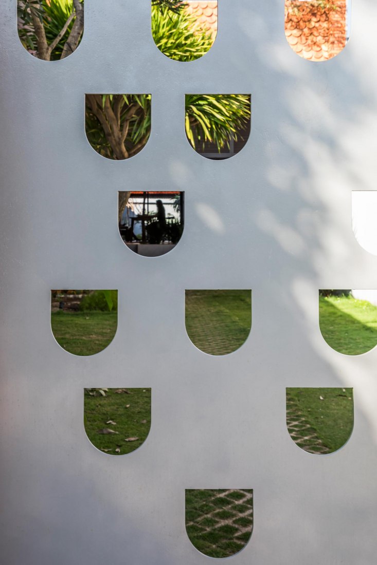 2HIEN house by CTA, Creative Architects. Photograph by Hiroyuki Oki