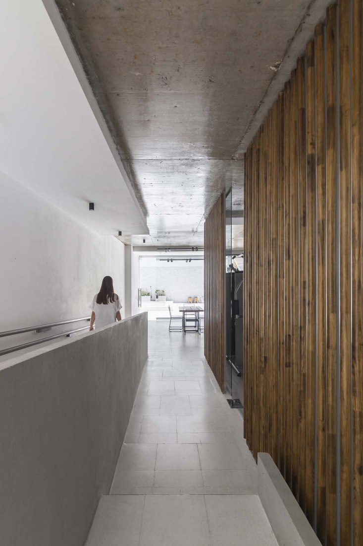 AER La Pampa Building by Cubero-Rubio arquitectos. Photograph by Ramiro Sosa