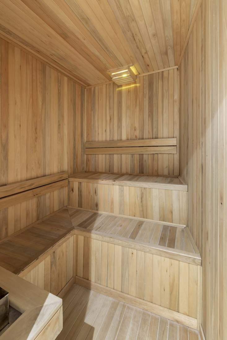 AER La Pampa Building by Cubero-Rubio arquitectos. Photograph by Ramiro Sosa