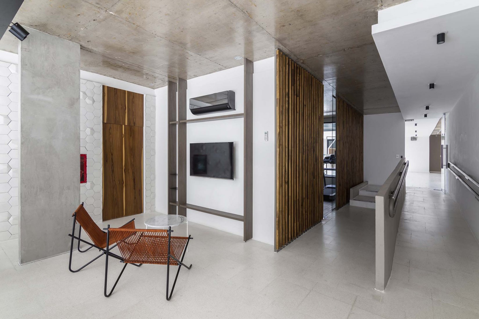 AER La Pampa Building by Cubero-Rubio arquitectos. Photograph by Ramiro Sosa