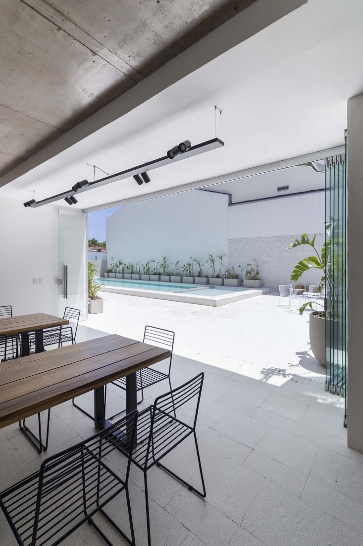 AER La Pampa Building by Cubero-Rubio arquitectos. Photograph by Ramiro Sosa