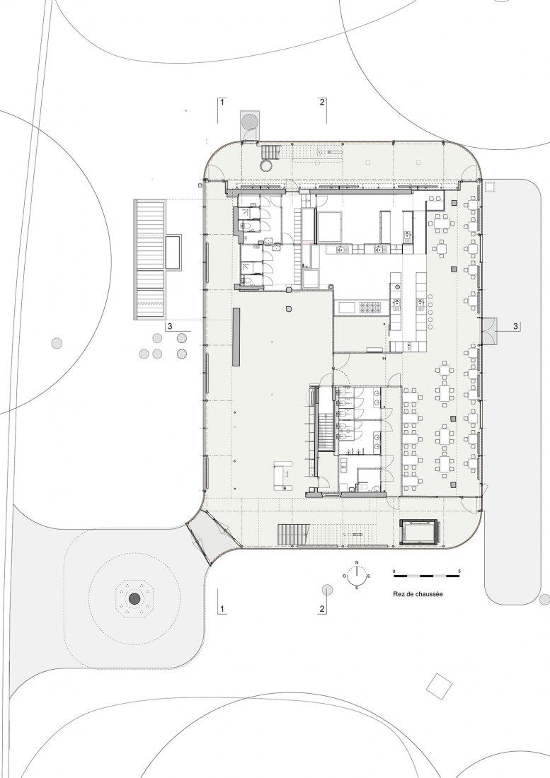 Plano planta baja. Trinkhall Museum por Atelier d'architecture Aloys Beguin - Brigitte Massart.