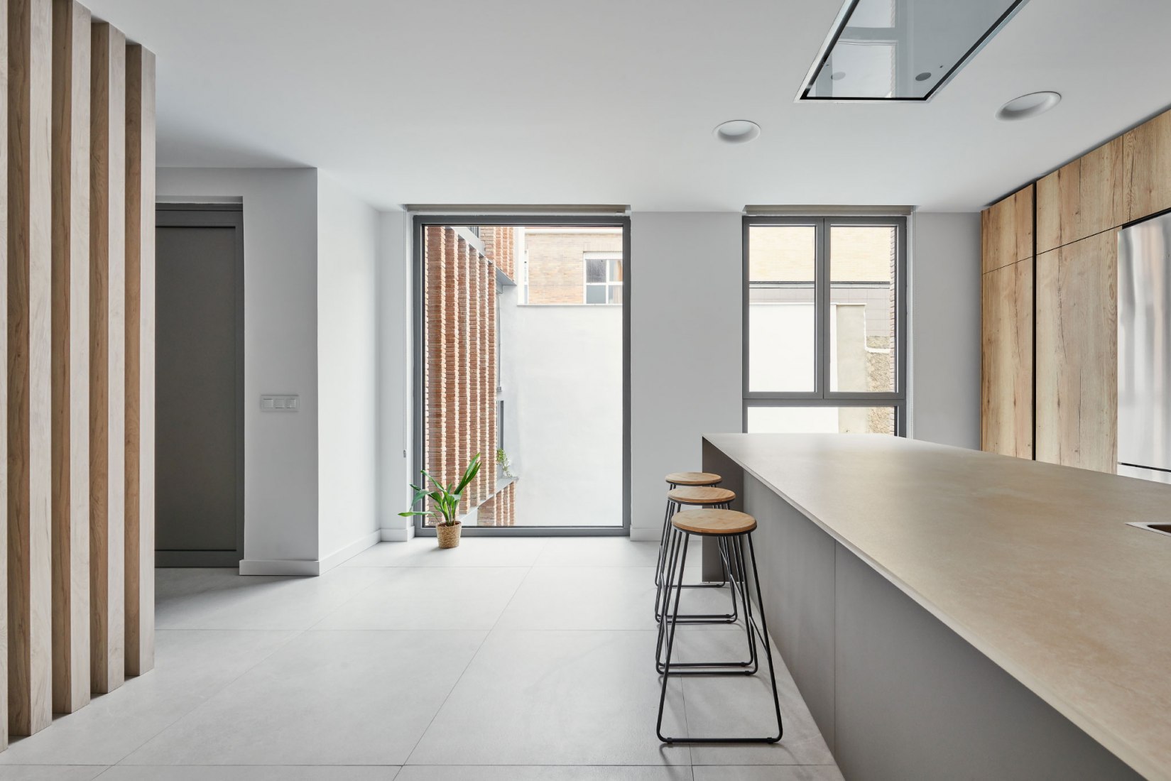 Mitmac House by DANA Arquitectos. Photograph by Iñaki Bergera.