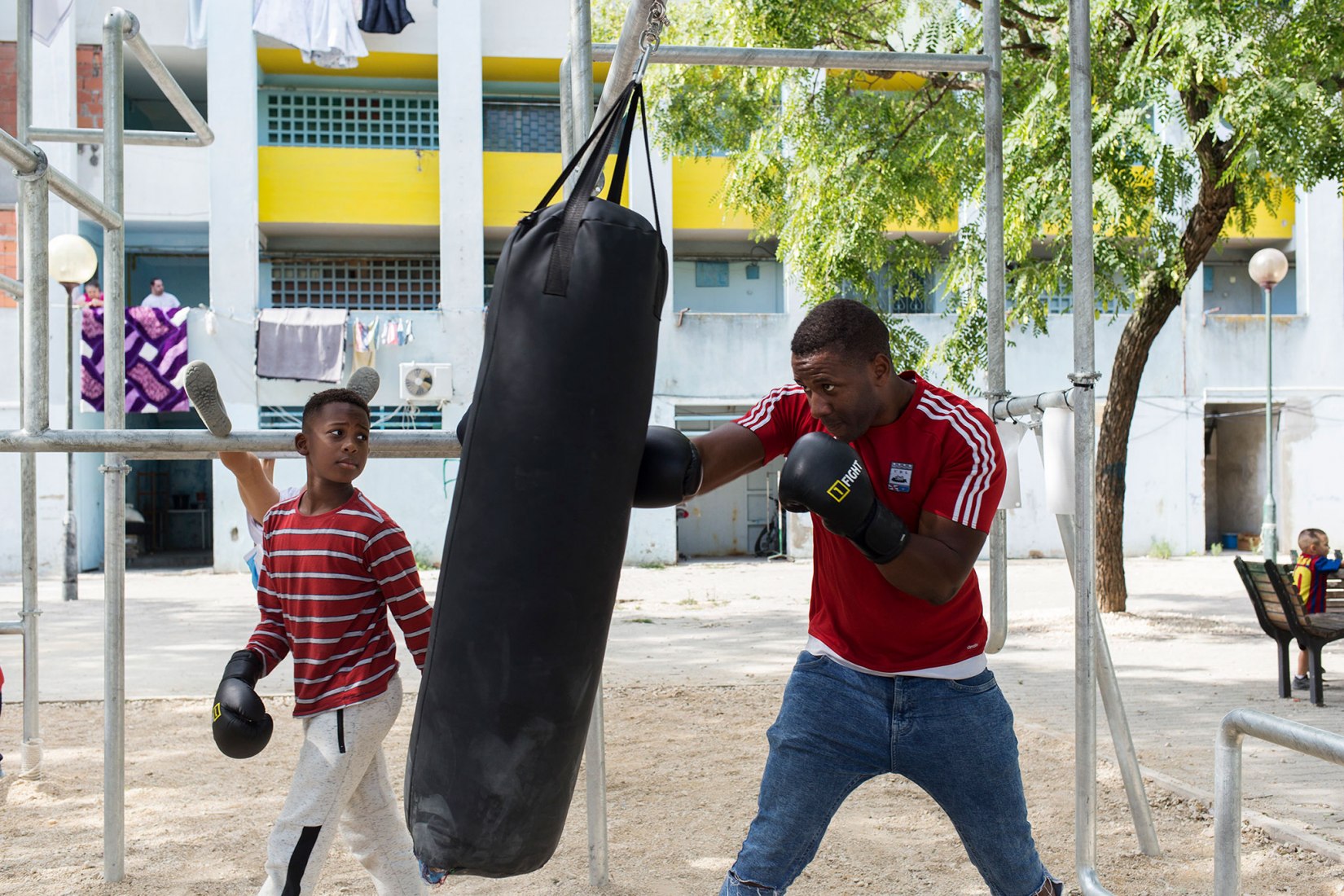Cajas de boxeo por Daniel de León Languré. Fotografía por Fabio Cunha