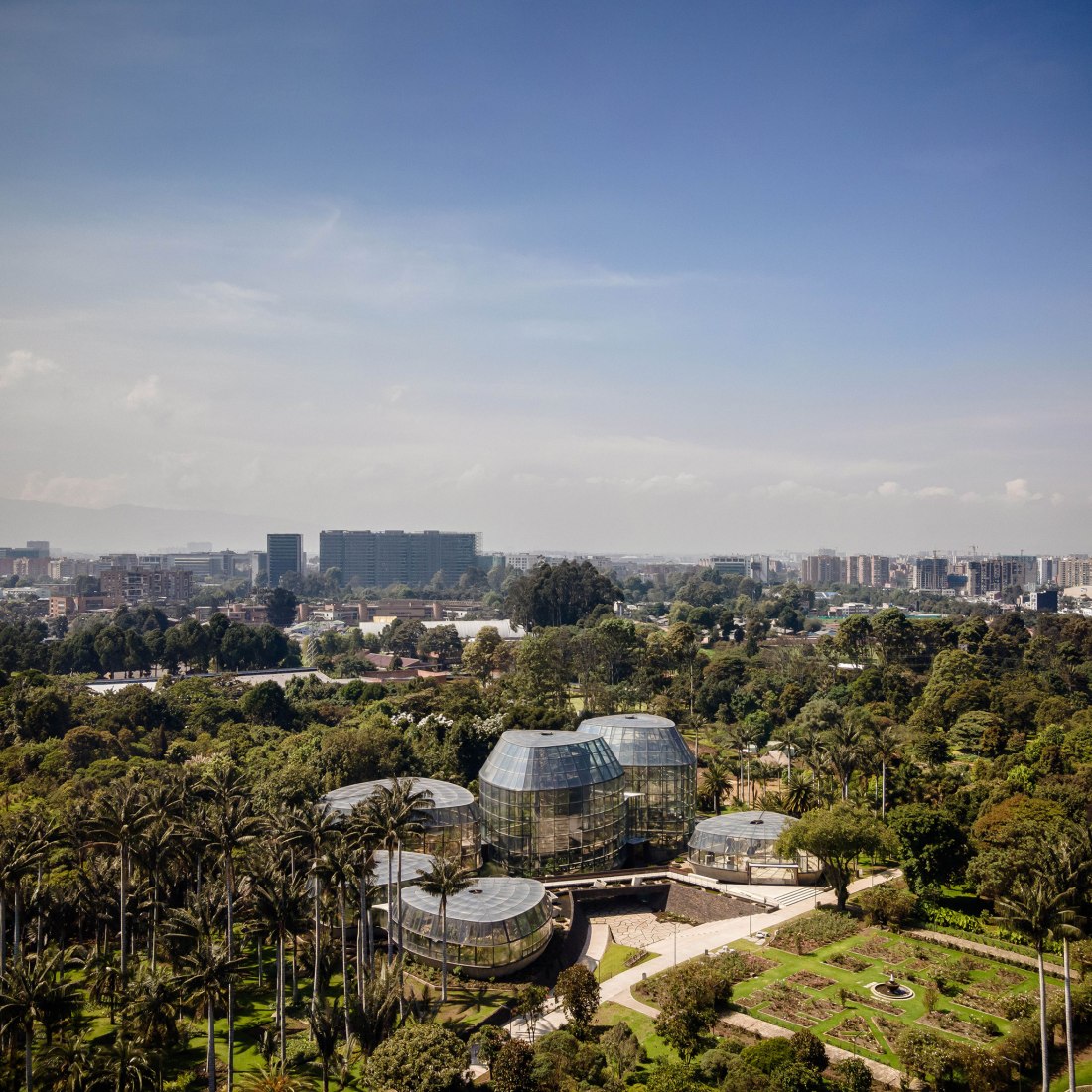 Tropicario of the Botanical Garden of Bogotá by DARP. Photograph by Mauricio Carvajal