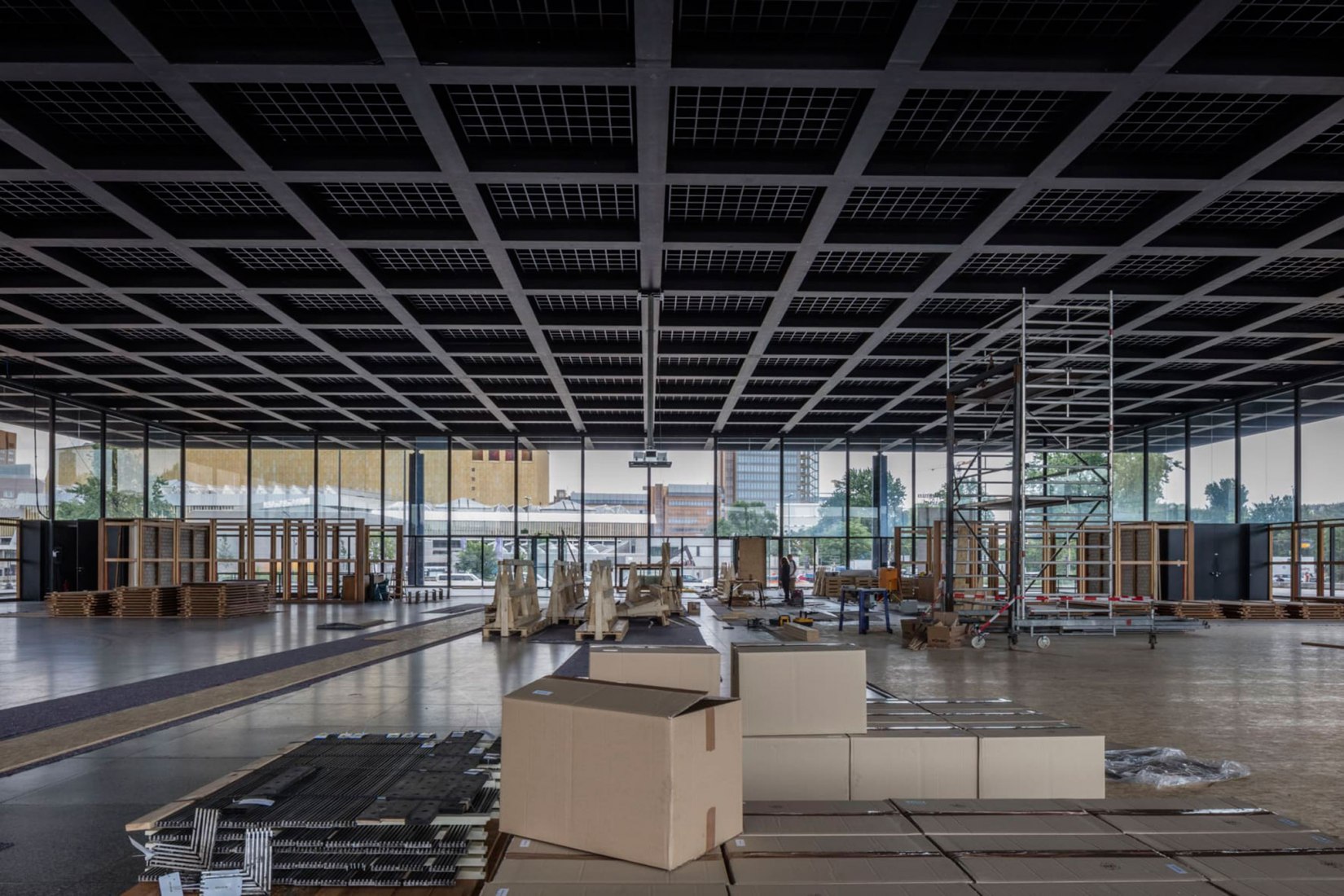 David Chipperfield refurbishes the Neue Nationalgalerie in Berlin. Photograph by Ute Zscharnt 