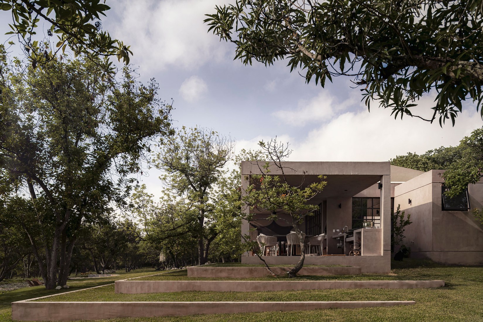 El Aguacate by David Martínez Ramos. Photograph by Dove Dope.