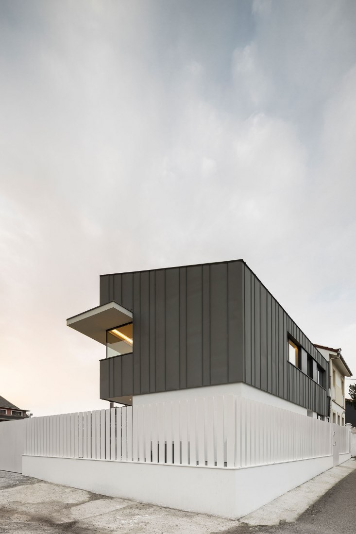 Casa Madreselva por David Olmos Arquitectos. Fotografía por Ivo Tavares Studio