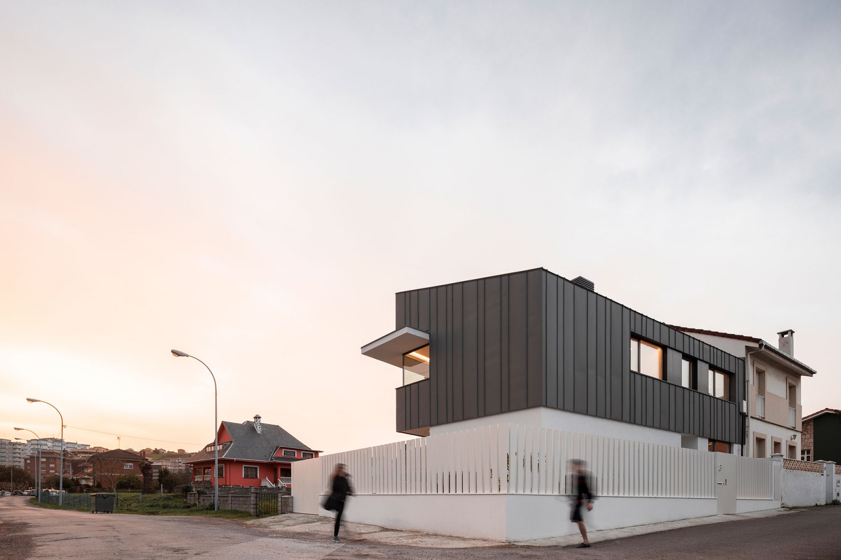 Casa Madreselva por David Olmos Arquitectos. Fotografía por Ivo Tavares Studio