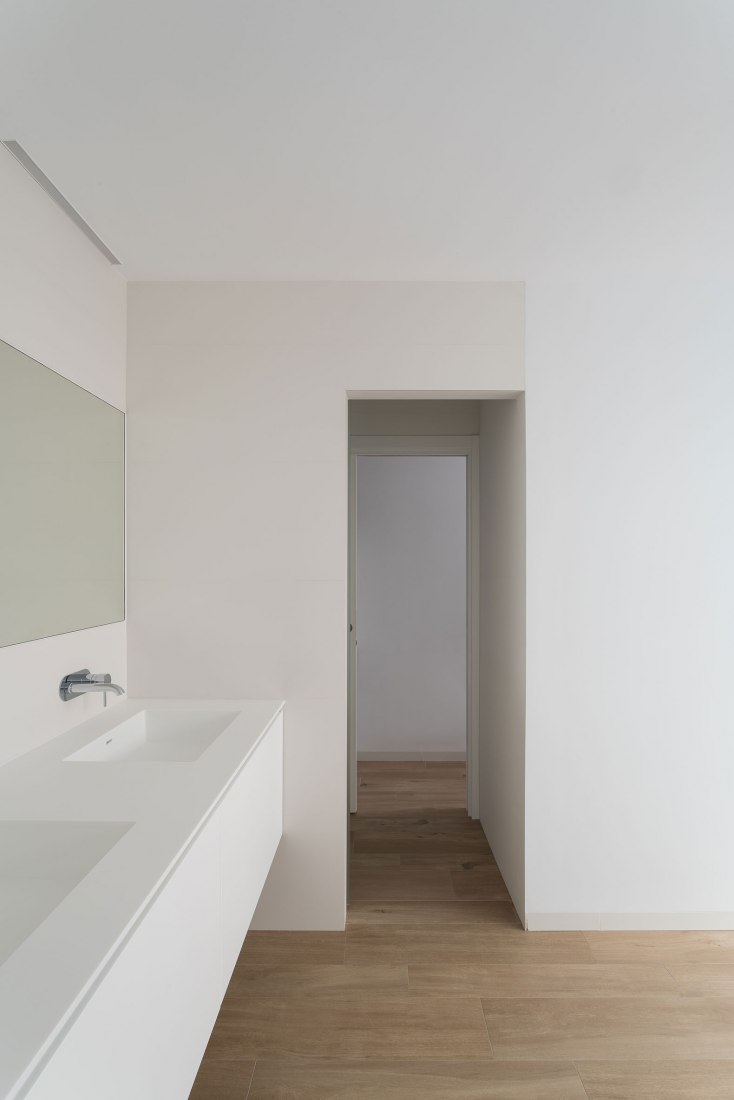 Chip and chop house by David Ruiz Molina. Photograph by Manolo Espaliú.