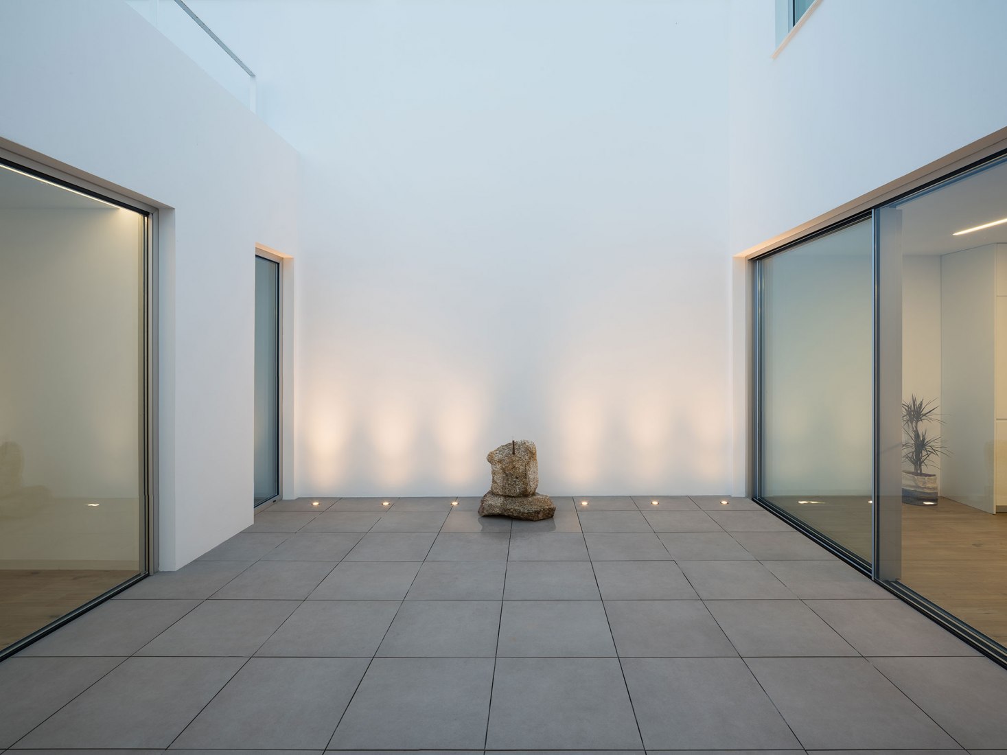 Chip and chop house by David Ruiz Molina. Photograph by Manolo Espaliú.